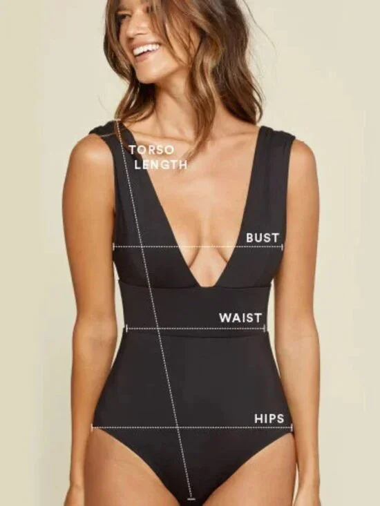 Andie Swim - The Tulum One Piece (Long torso) in Navy - Picture 7 of 10